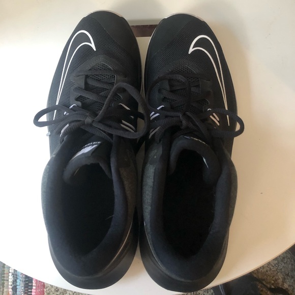 Nike Air Versatile II, 8.5W - Picture 3 of 5